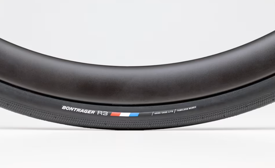 Bontrager R3 Hard-Case Lite TLR Road Tire